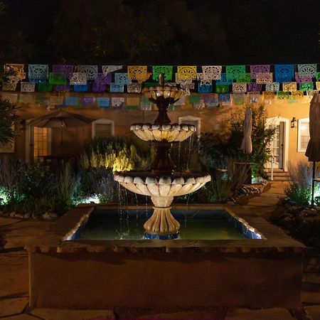 Dos Hermanas Casita 8 Downtown Courtyard Patio Santa Fe Exterior photo